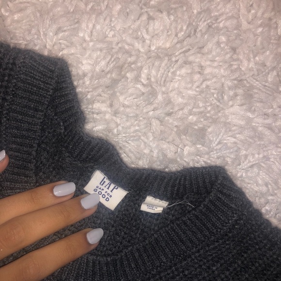 XS Cute Gap work sweater! - Picture 2 of 2